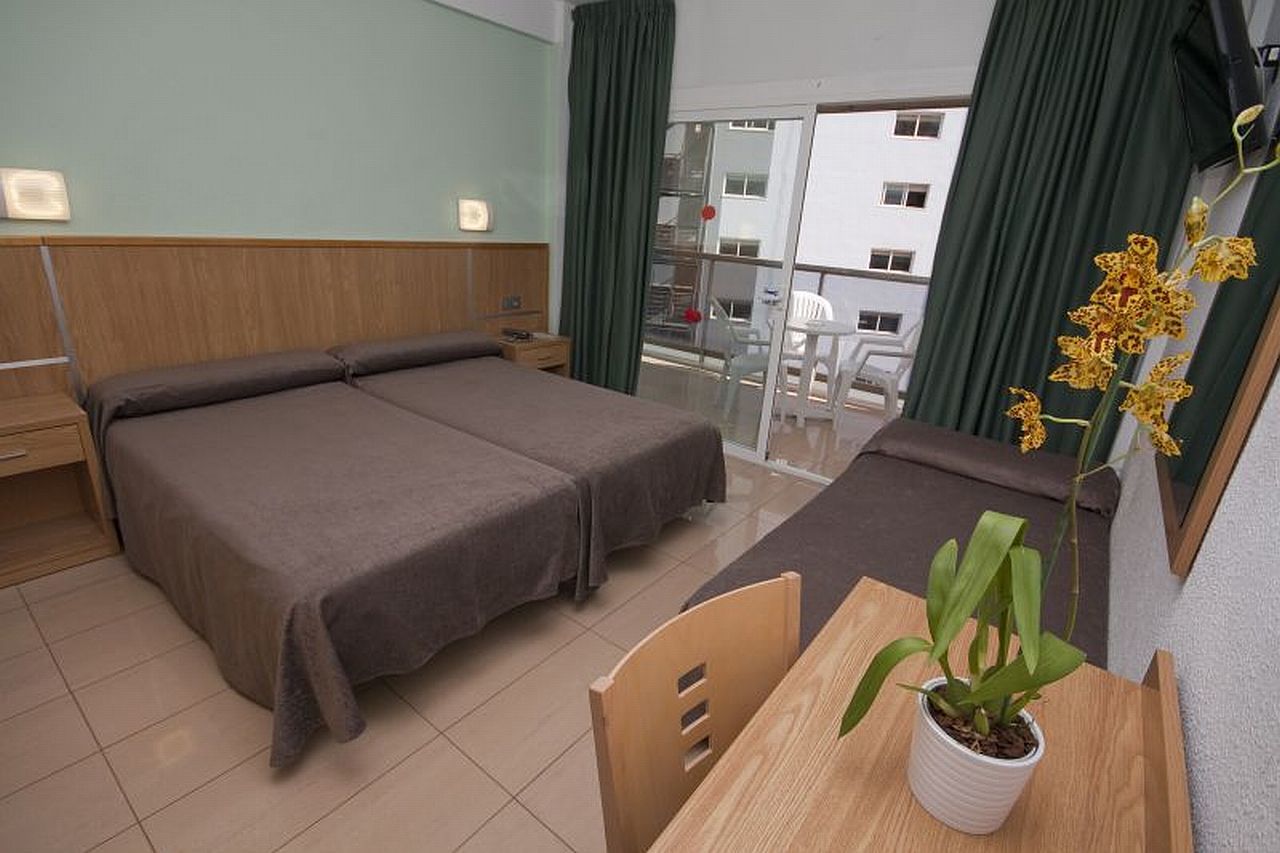 Hotel Perla Benidorm Exteriér fotografie